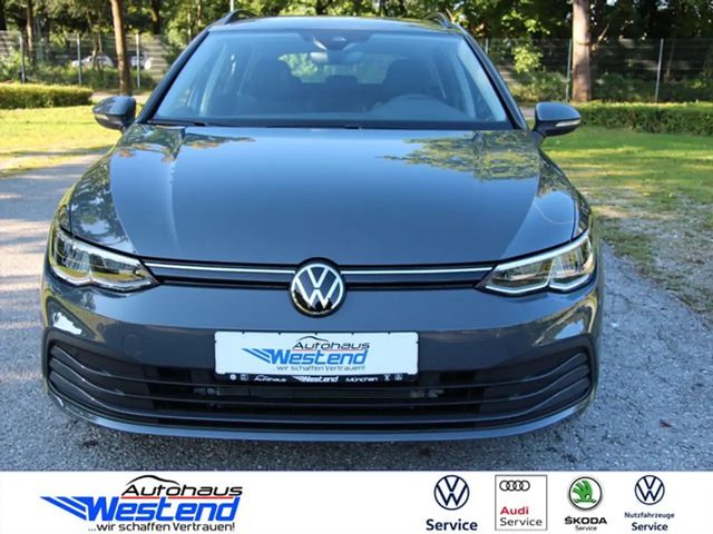Volkswagen, Golf, Var. Life 1.5l TSI 96kW DSG LED Navi Klima Navi
