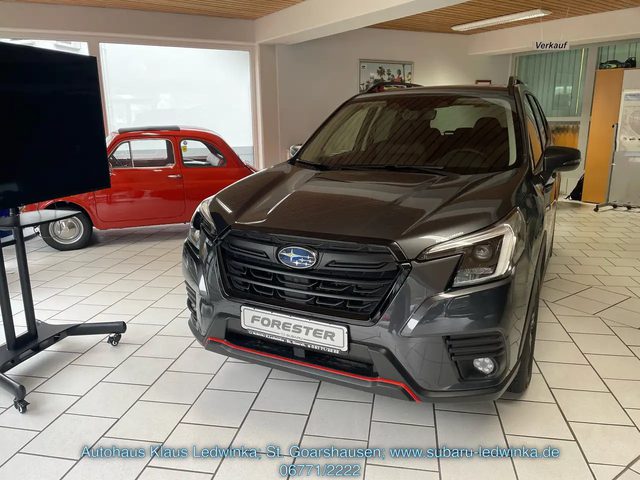 Forester, 2.0ie Lineartronic Edition Exclusive Cross