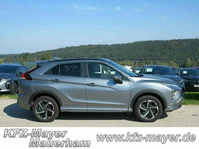 Eclipse Cross, Select, 8 fach bereift