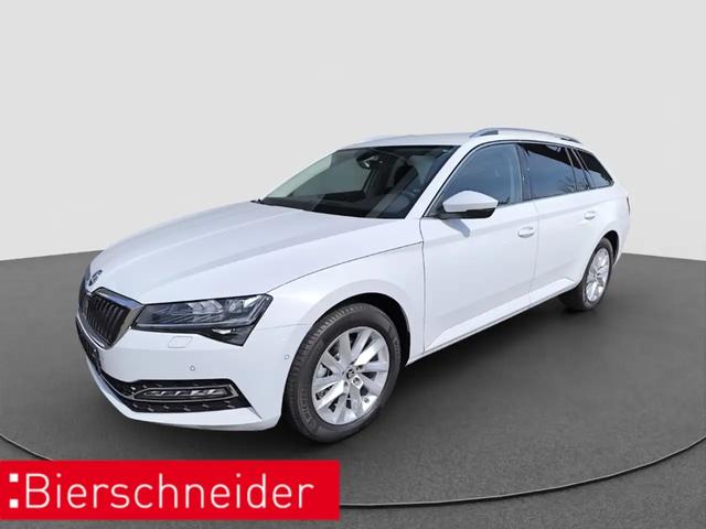Superb, Combi 2.0 TDI DSG Style NAVI RFK MATRIX ACC eHECK