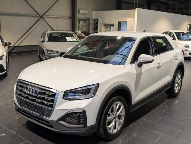 Q2, 35 TFSI S tronic Navi PDC LED Kamera 1.Hand