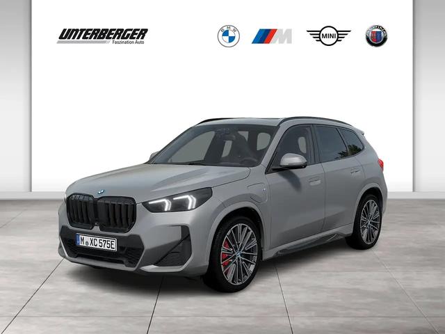 X1, xDrive30e M Sportpaket Pro DA+ PA+ HUD AHK LED