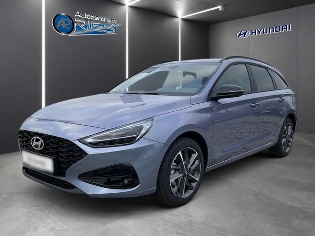 i30, Kombi Advantage *NAVI*LED*ACC*RVM*PDW*HAC*