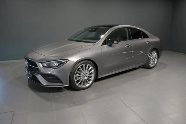 CLA 200, Coupé AMG/PANO/TOTW/LED/KAMERA/19 ZOLL